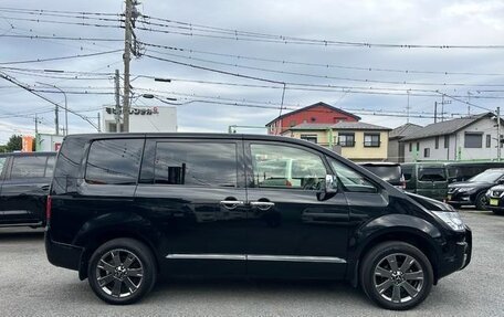Mitsubishi Delica D:5 I, 2018 год, 2 136 000 рублей, 7 фотография