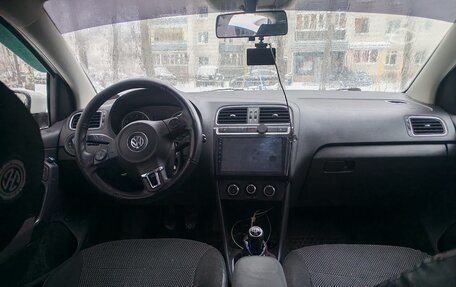 Volkswagen Polo VI (EU Market), 2010 год, 650 000 рублей, 5 фотография