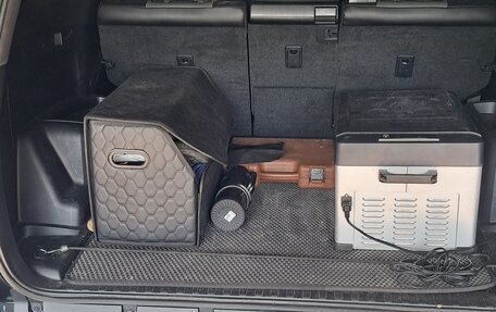 Toyota 4Runner V, 2019 год, 4 900 000 рублей, 3 фотография