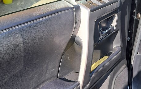Toyota 4Runner V, 2019 год, 4 900 000 рублей, 8 фотография