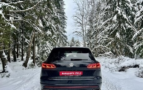 Volkswagen Touareg III, 2019 год, 6 350 000 рублей, 5 фотография