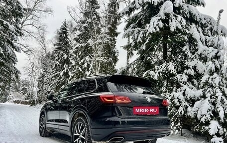 Volkswagen Touareg III, 2019 год, 6 350 000 рублей, 3 фотография