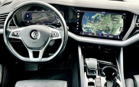 Volkswagen Touareg III, 2019 год, 6 350 000 рублей, 23 фотография