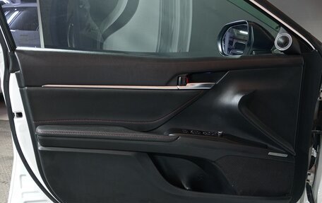 Toyota Camry, 2021 год, 3 649 000 рублей, 18 фотография