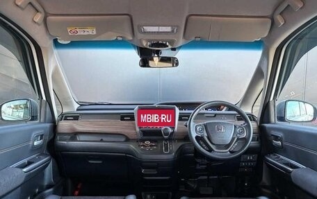 Honda Freed II, 2022 год, 1 290 586 рублей, 10 фотография