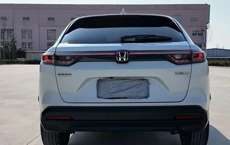 Honda Vezel, 2023 год, 1 550 000 рублей, 5 фотография