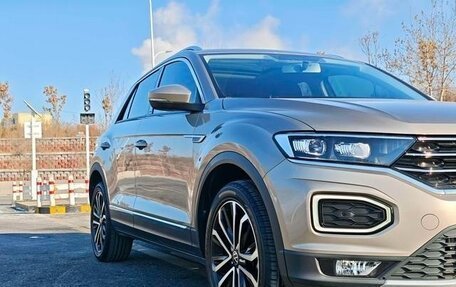 Volkswagen T-Roc I, 2022 год, 1 280 000 рублей, 4 фотография