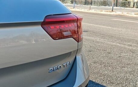 Volkswagen T-Roc I, 2022 год, 1 280 000 рублей, 6 фотография