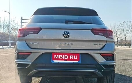 Volkswagen T-Roc I, 2022 год, 1 280 000 рублей, 5 фотография