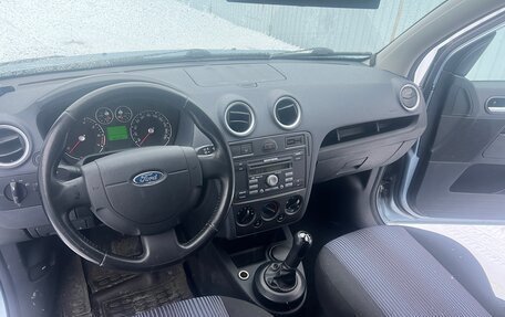 Ford Fusion I, 2006 год, 450 000 рублей, 28 фотография