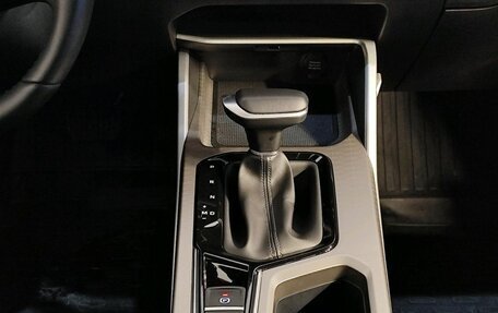 Geely Emgrand, 2024 год, 2 229 000 рублей, 10 фотография