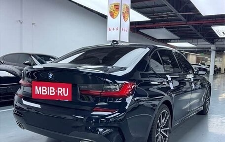 BMW 3 серия, 2021 год, 2 400 978 рублей, 4 фотография