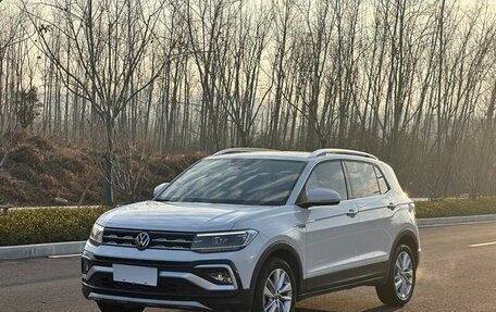 Volkswagen T-Cross I, 2022 год, 1 200 000 рублей, 1 фотография