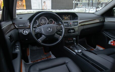 Mercedes-Benz E-Класс, 2011 год, 2 100 000 рублей, 16 фотография