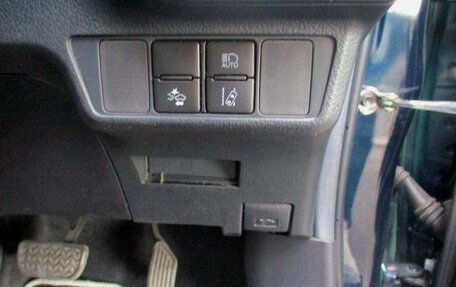 Toyota Corolla, 2019 год, 943 000 рублей, 14 фотография