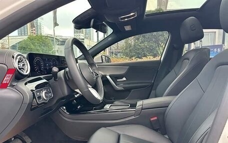 Mercedes-Benz A-Класс, 2021 год, 1 975 007 рублей, 9 фотография