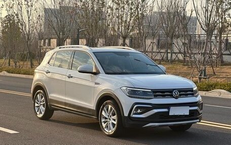 Volkswagen T-Cross I, 2022 год, 1 200 000 рублей, 3 фотография