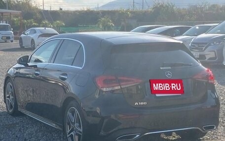 Mercedes-Benz A-Класс, 2022 год, 1 586 000 рублей, 4 фотография