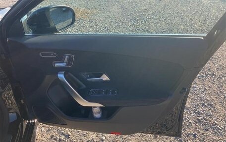 Mercedes-Benz A-Класс, 2022 год, 1 586 000 рублей, 19 фотография