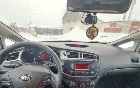 KIA cee'd III, 2012 год, 890 000 рублей, 16 фотография