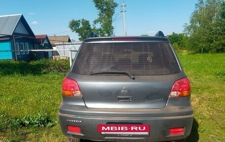 Mitsubishi Outlander III рестайлинг 3, 2003 год, 420 000 рублей, 5 фотография