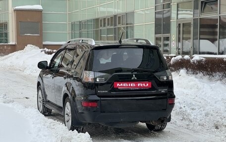 Mitsubishi Outlander III рестайлинг 3, 2010 год, 980 000 рублей, 5 фотография