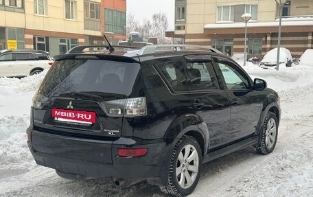 Mitsubishi Outlander III рестайлинг 3, 2010 год, 980 000 рублей, 3 фотография