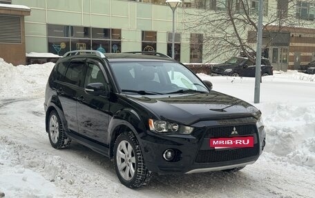 Mitsubishi Outlander III рестайлинг 3, 2010 год, 980 000 рублей, 8 фотография