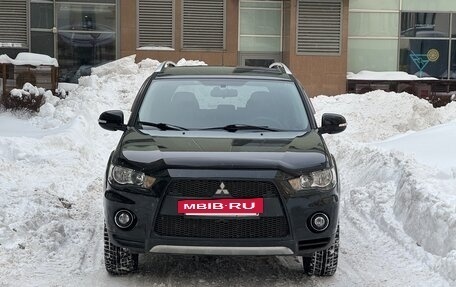 Mitsubishi Outlander III рестайлинг 3, 2010 год, 980 000 рублей, 7 фотография