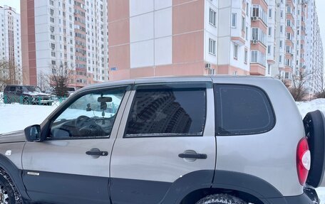 Chevrolet Niva I рестайлинг, 2016 год, 650 000 рублей, 2 фотография