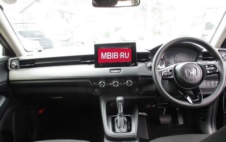 Honda Vezel, 2023 год, 1 691 000 рублей, 18 фотография