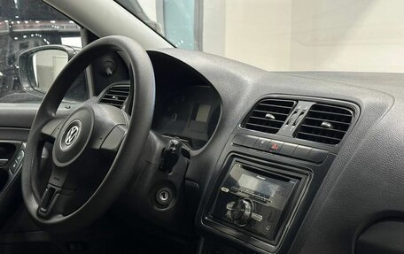 Volkswagen Polo VI (EU Market), 2013 год, 799 900 рублей, 6 фотография