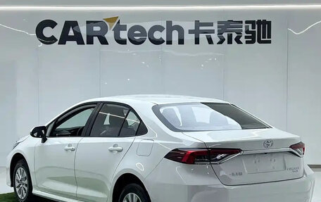 Toyota Corolla, 2025 год, 1 880 000 рублей, 8 фотография