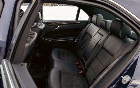 Mercedes-Benz E-Класс, 2015 год, 2 595 000 рублей, 17 фотография