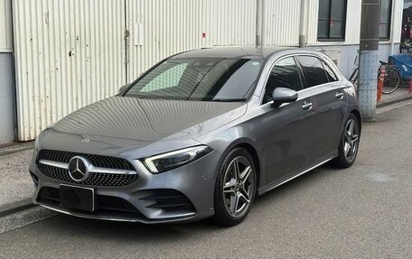 Mercedes-Benz A-Класс, 2021 год, 1 554 000 рублей, 1 фотография