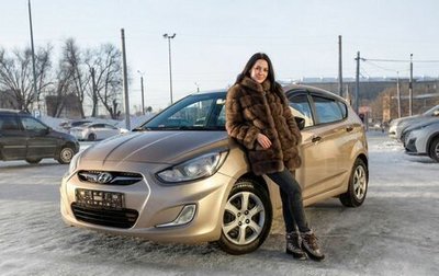 Hyundai Solaris II рестайлинг, 2014 год, 999 000 рублей, 1 фотография