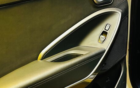 Hyundai Santa Fe III рестайлинг, 2015 год, 1 950 000 рублей, 20 фотография