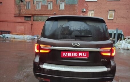 Infiniti QX80 I рестайлинг, 2019 год, 5 000 000 рублей, 3 фотография