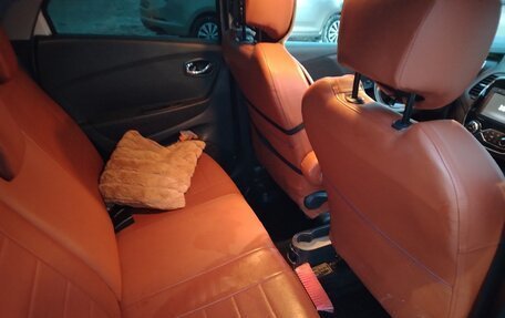 Renault Kaptur I рестайлинг, 2018 год, 1 550 000 рублей, 9 фотография
