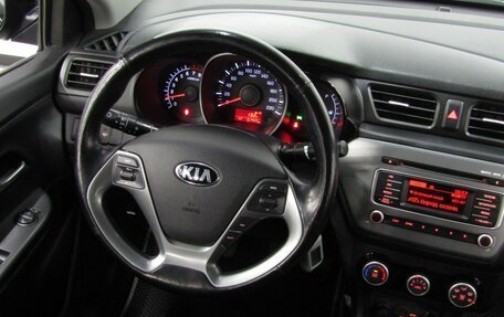 KIA Rio III рестайлинг, 2016 год, 915 000 рублей, 11 фотография
