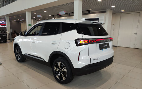 Chery Tiggo 4 I рестайлинг, 2024 год, 2 395 000 рублей, 5 фотография