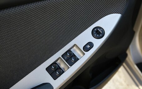 Hyundai Solaris II рестайлинг, 2014 год, 999 000 рублей, 12 фотография