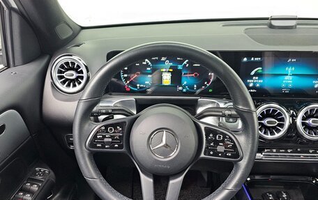 Mercedes-Benz GLB, 2022 год, 3 200 111 рублей, 14 фотография