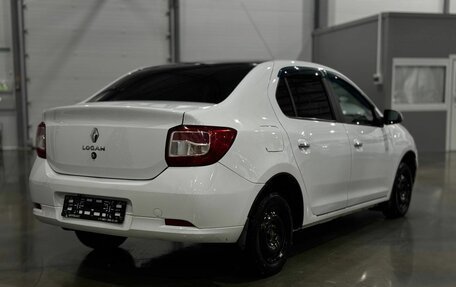 Renault Logan II, 2017 год, 878 000 рублей, 4 фотография