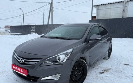 Hyundai Solaris II рестайлинг, 2016 год, 1 250 000 рублей, 1 фотография