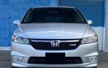 Honda Stream II, 2009 год, 1 087 000 рублей, 1 фотография
