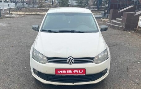 Volkswagen Polo VI (EU Market), 2012 год, 323 000 рублей, 1 фотография