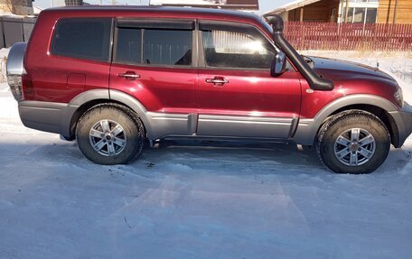 Mitsubishi Pajero III рестайлинг, 2004 год, 1 300 000 рублей, 5 фотография