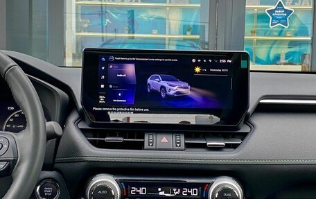 Toyota RAV4, 2025 год, 4 350 000 рублей, 15 фотография