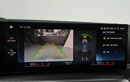 BMW 3 серия, 2024 год, 5 890 000 рублей, 14 фотография